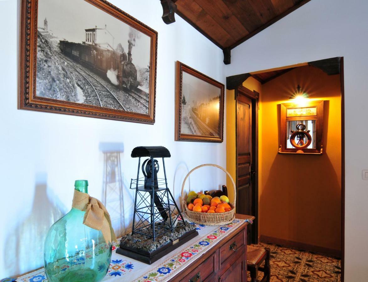 El Romerito Guest House Zalamea la Real Exterior photo